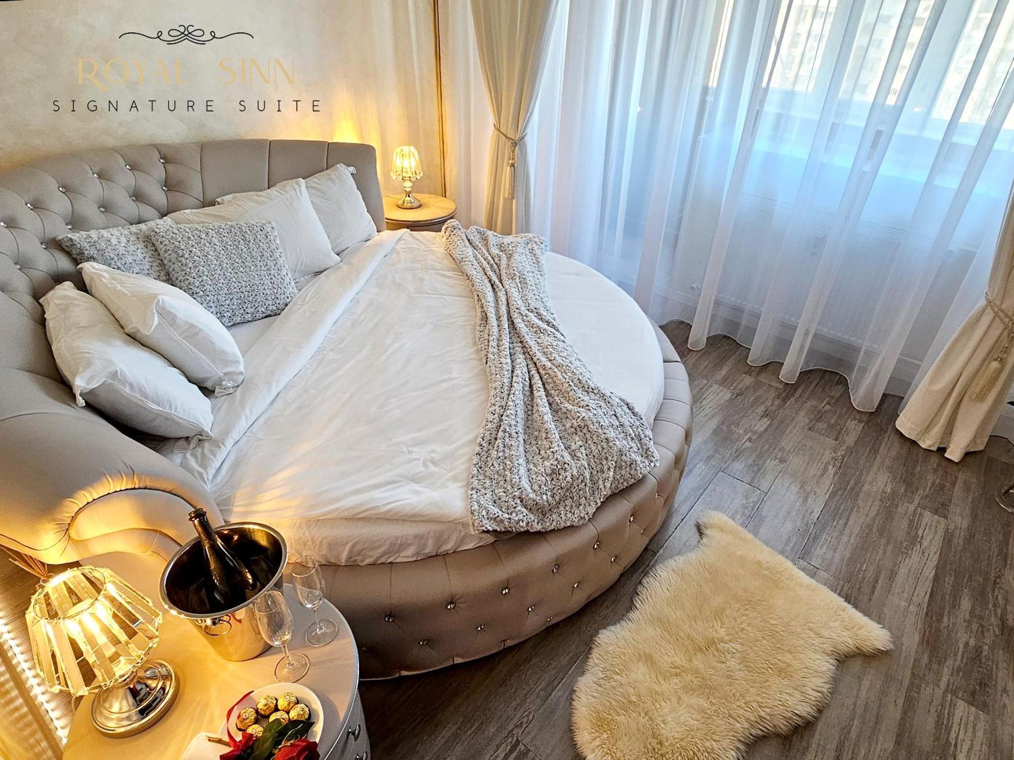 Royal Sinn Signature Suite Bucharest Exterior photo